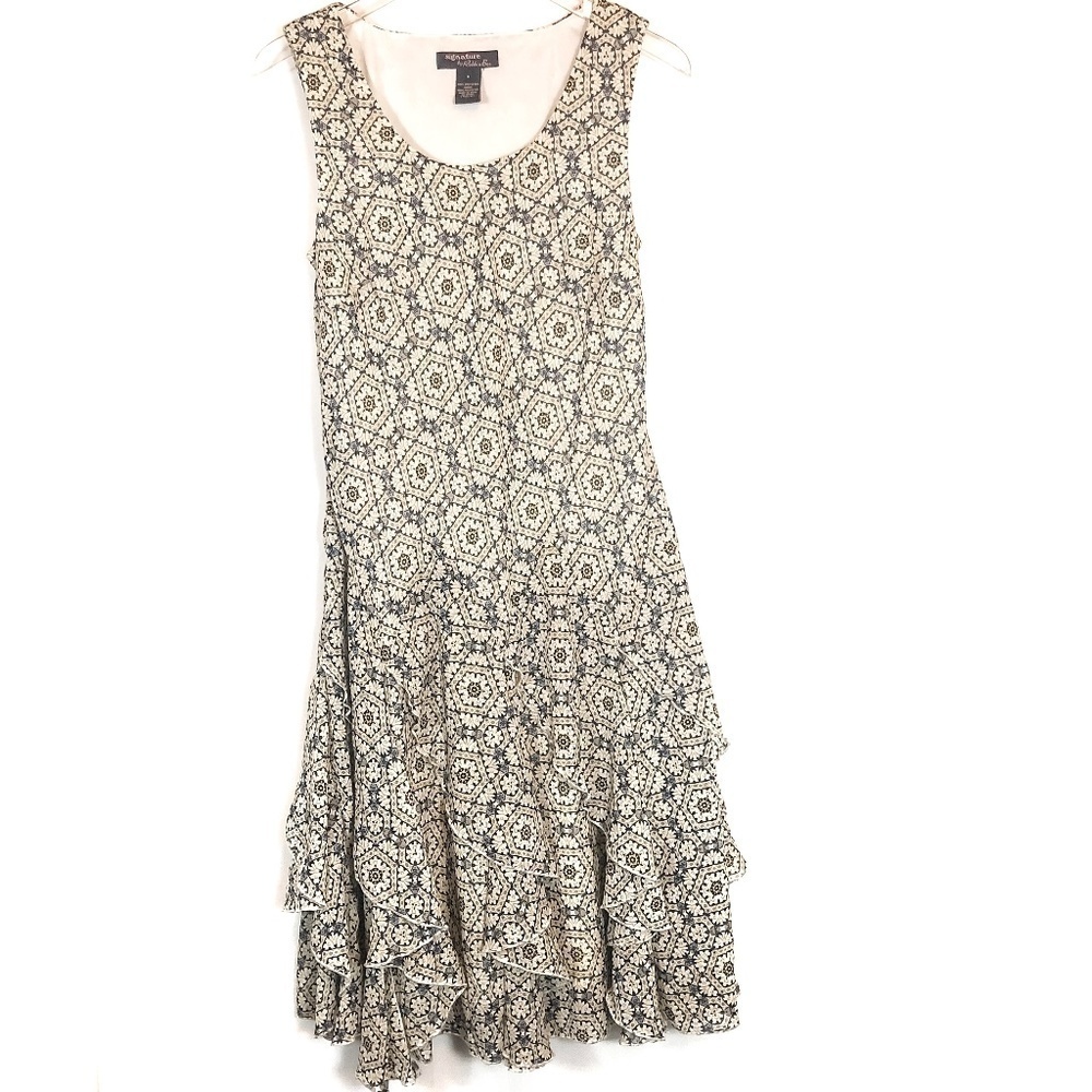Signature By Robbie Bee Tiered Chiffon Dress Size 6